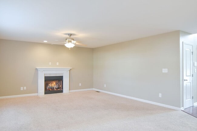 Photo - Pet Friendly Three Bedroom with Bonus!