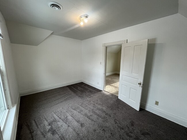 Photo - 722 S 22nd St