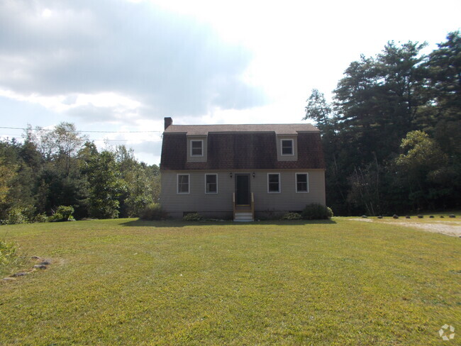 Building Photo - 220 Old Turnpike Rd Rental