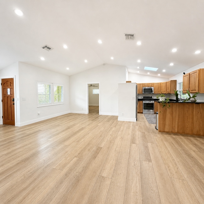 Photo - Updated 2/2/1 Home in Northeast St. Petersburg!