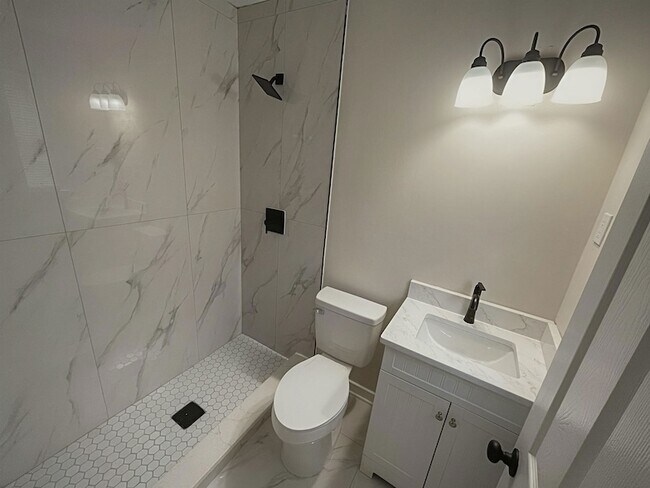 Photo - 456 Sharon Dr