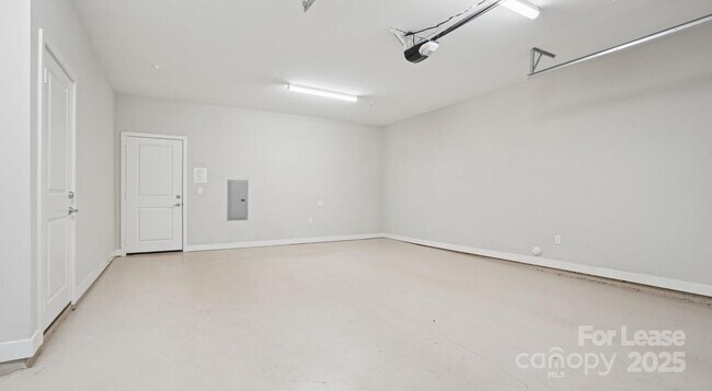 Photo - 4010 Waiting St Unit C3