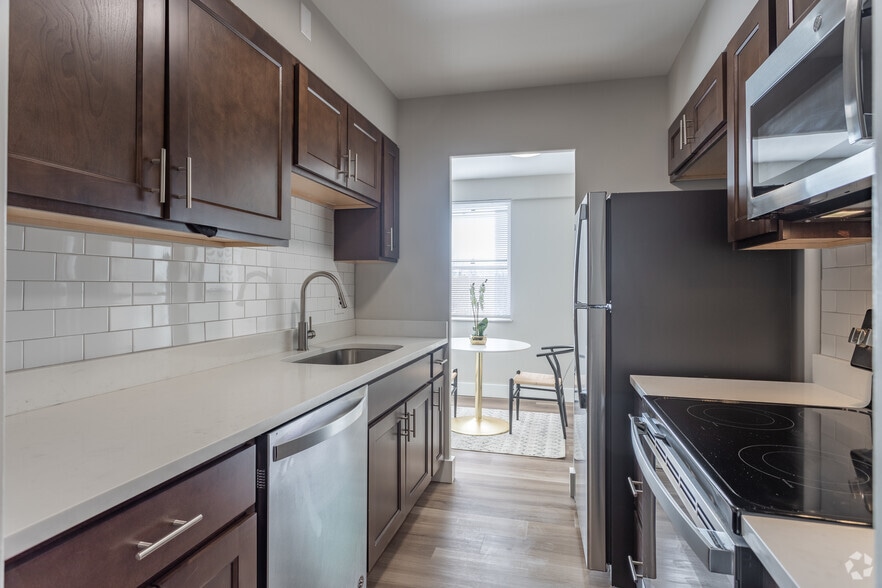 Waldorf Towers Apartments