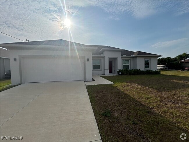 Building Photo - 1017 NW 37th Ave Rental
