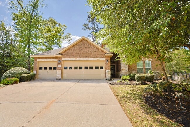 Photo - For Lease | 4 Bed, 2 Bath | 2,449 Sq Ft | The Woodlands Creekside Community |