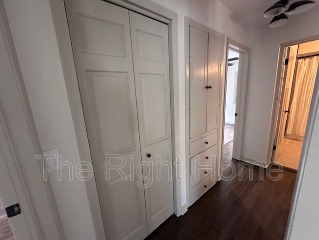 Photo - 600 S 48th St