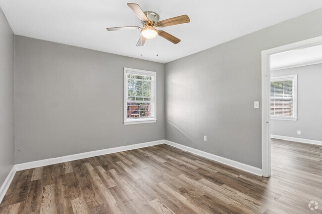 1BR, 1BA - 680SF - Bedroom