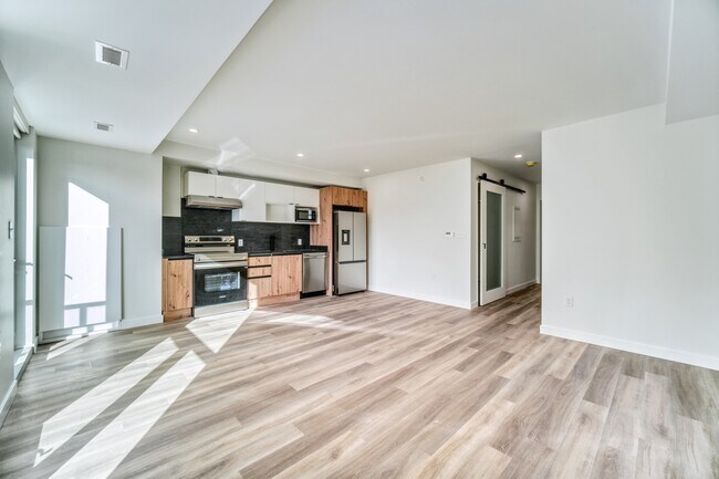 Photo - 5415-5415 Cogswell St Unit 514