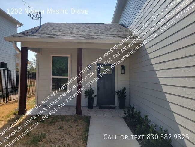 Photo - 1202 Mystic Dr
