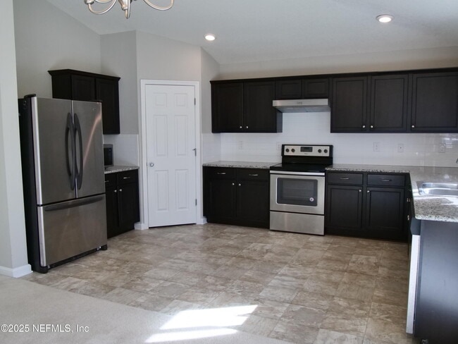 Photo - 805 Trellis Bay Dr