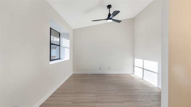 Photo - 4979 NW 82nd Ave Unit 705