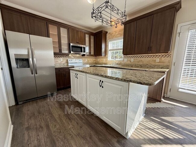 Photo - 2916 Hayward Ct