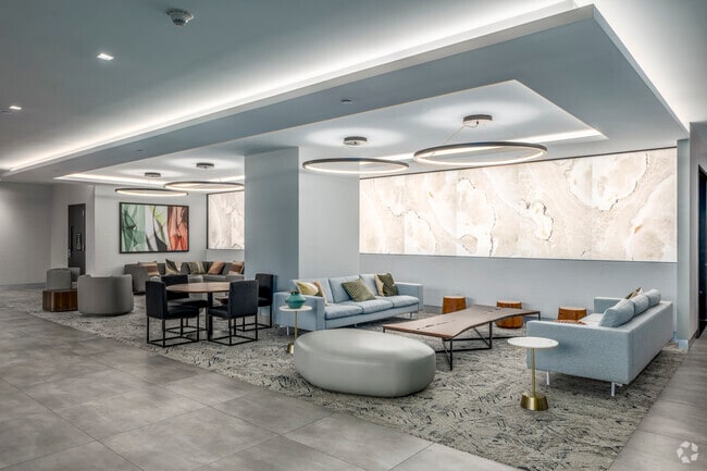 Guest Lounge - Ruby Square