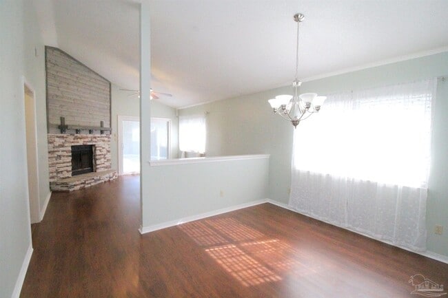 Photo - 8154 Treetop Ln