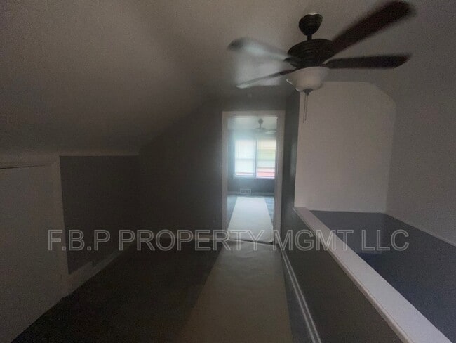 Photo - 18275 Rosemont Ave