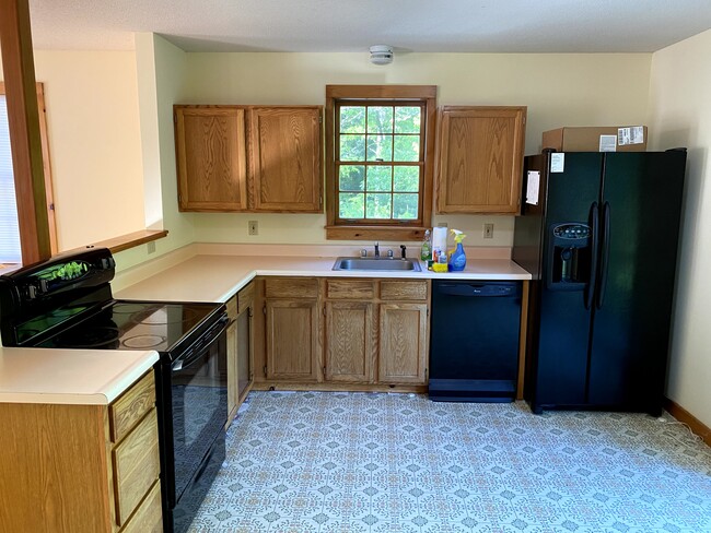 Photo - 481 N Eagleville Rd