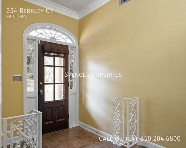 Photo - 254 Berkley Ct