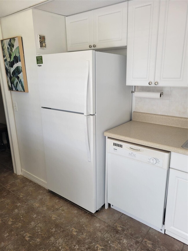 Photo - 2671 S Course Dr Unidad 203