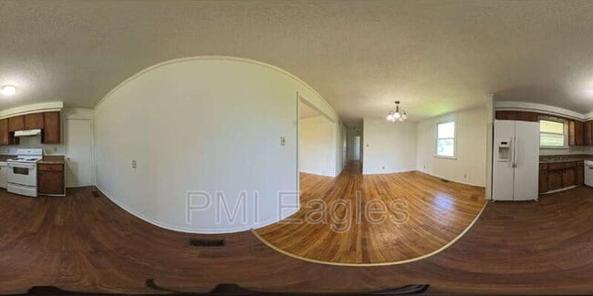 Photo - 2223 Pendleton Dr