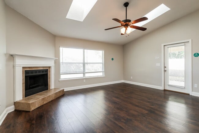 Photo - 3490 White Wing Rd