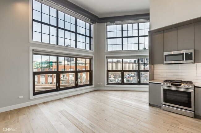 Photo - 729 N Sangamon St Unit 410