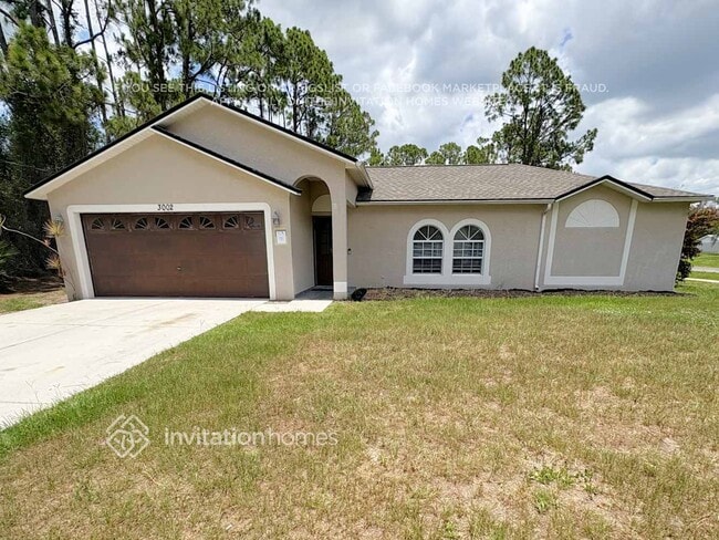 Building Photo - 3002 Alesio Ave