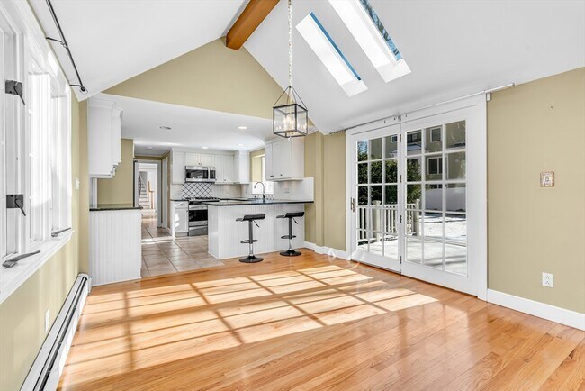 Photo - 2270 Massachusetts Ave