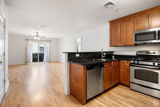Building Photo - 179 Park St Rental