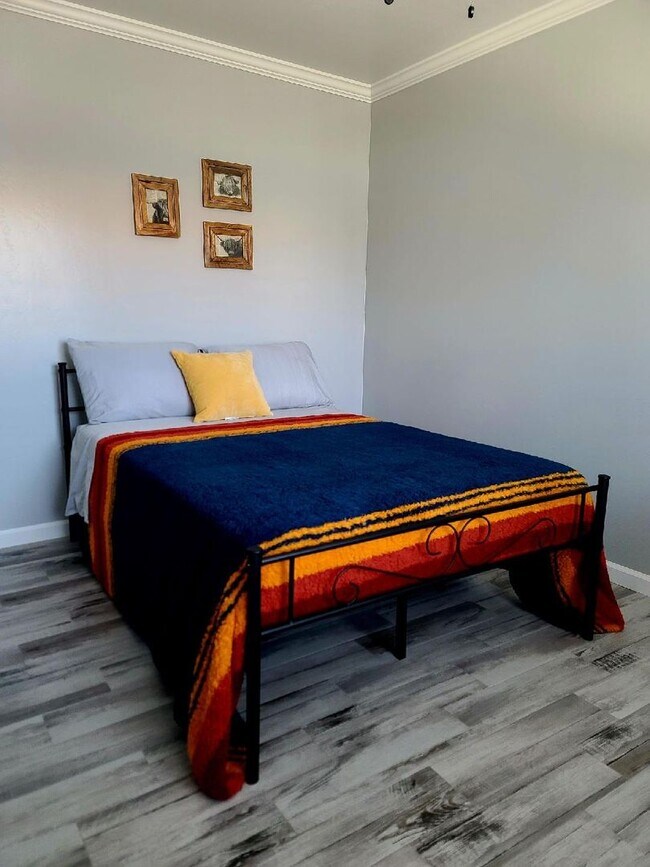 Photo - Great Furnished ADU--2 bed, 1 bath