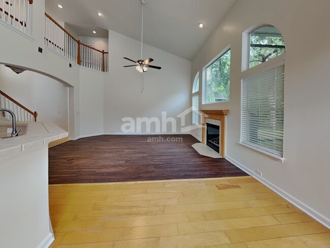 Photo - 240 Sweetbrier Branch Ln