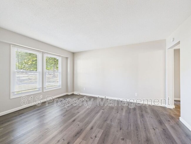 Photo - 11125-11127 E 84th Terr Unidad 11127