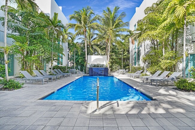 Photo - 741 NE 4th Ave Unit 741