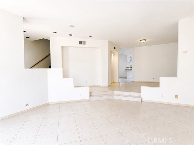 210 S Prospect Ave