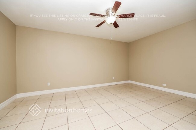 Photo - 1004 Highgrove Ct