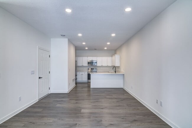 Photo - 2550 Dawes Place