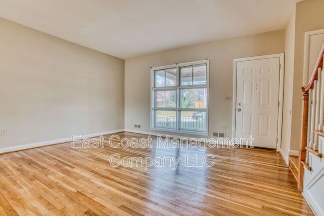 Photo - 6149 Dunroming Rd