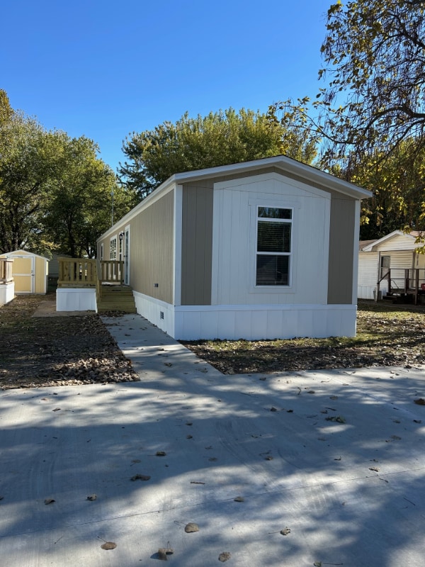 Photo - 161 Sawyer St