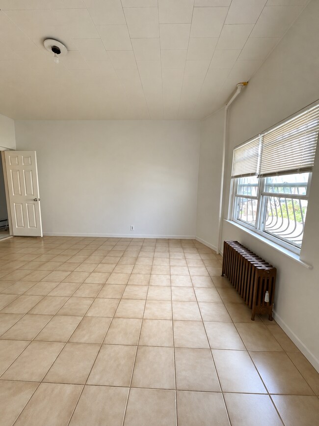 19310 100th Ave