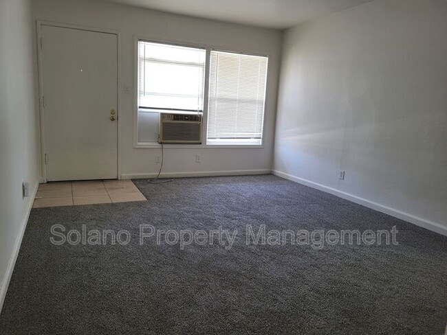 Photo - 1725 Idaho St