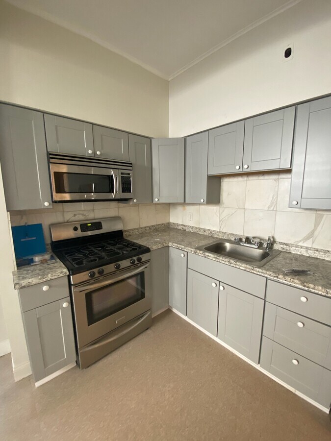 388 E 96th St - 388 E 96th St