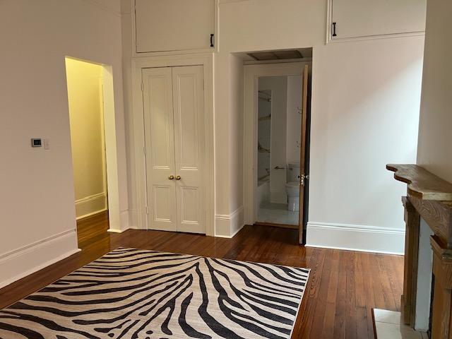 Living room - 4223 Prytania St Unit #C