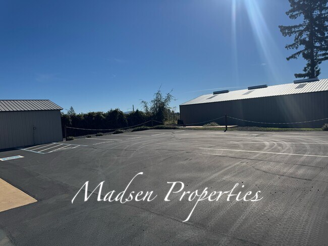 1115 E Ewald Ct Unit A