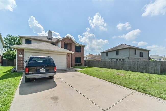 Photo - 3818 Brook Garden Ln