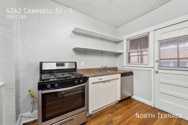 Photo - Charming 2BR in South Hyde Park – Where Hi... Unidad 5