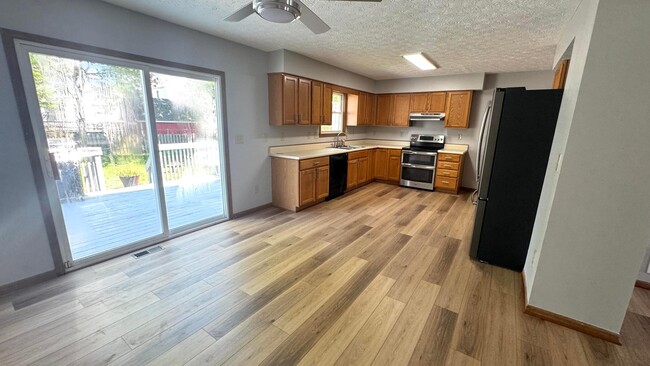 Photo - 4348 Shady Meadows Dr