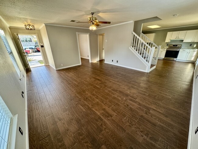 Photo - 7706 Sandia Bluff