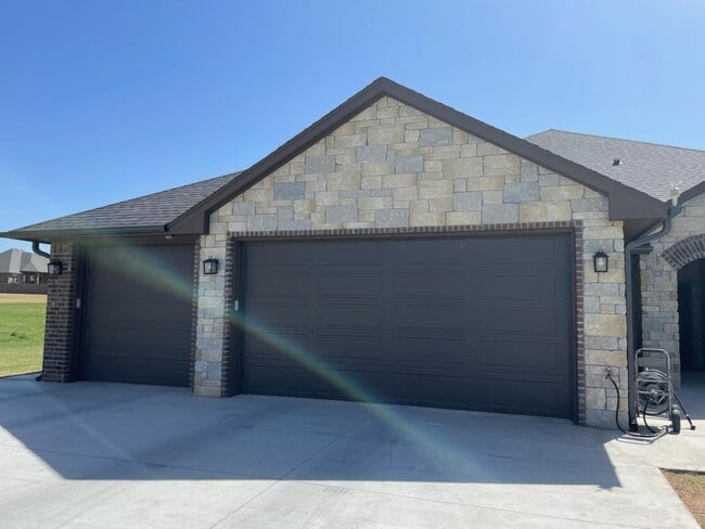 Photo - 1328 Poko Mountain Ln