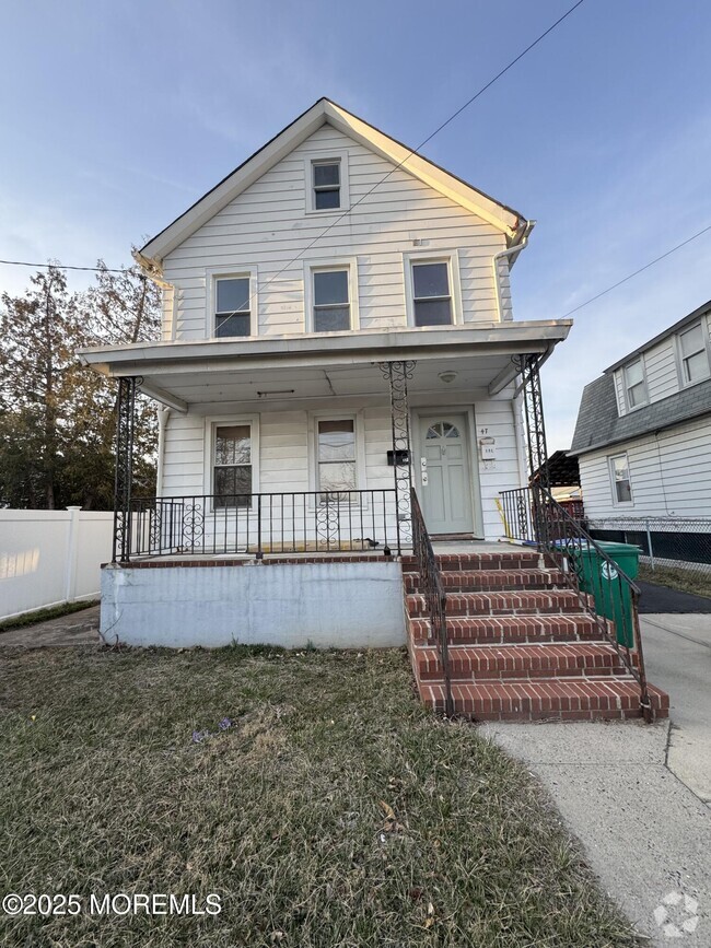 Building Photo - 47 Fayette St Rental