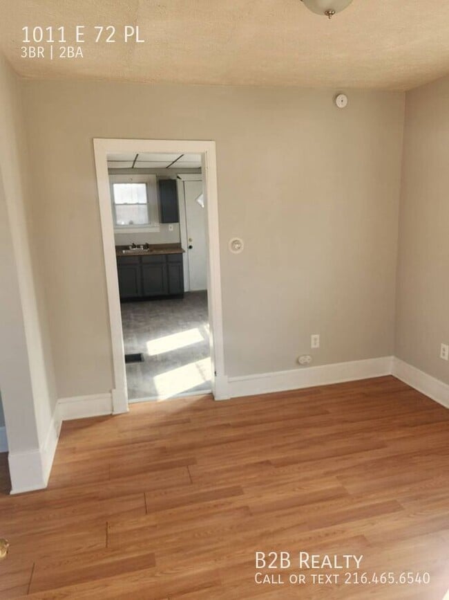 Photo - 1011 Constance Ct