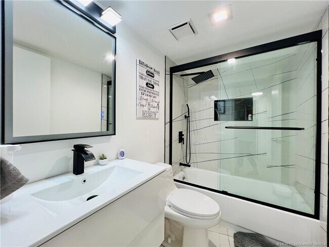 Photo - 10044 S Ocean Dr Unit 205